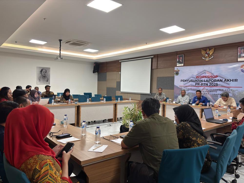 Unhas Gelar Workshop Penyusunan Laporan Akhir PR-PTN 2025