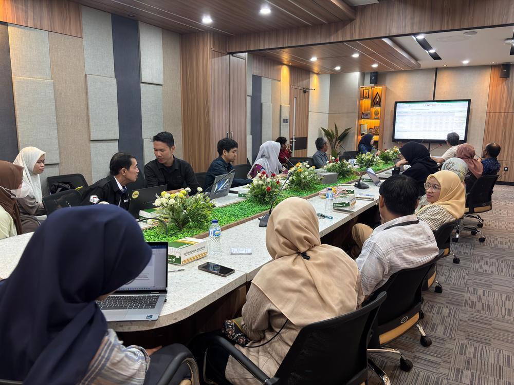 Penerapan Peraturan Rektor tentang Mekanisme Penerimaan, Penggunaan, Pertanggungjawaban Dana Laboratorium pada Fakultas Kehutanan